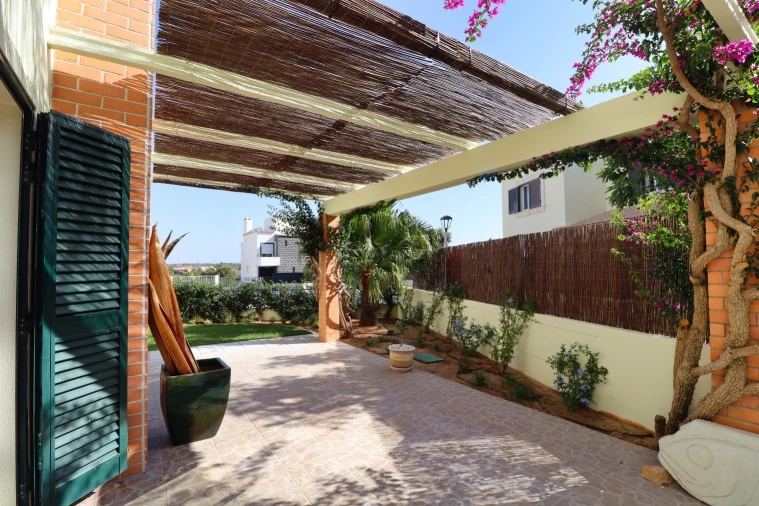 Moradia T3 para Venda em Alcantarilha e Pêra Foto 20