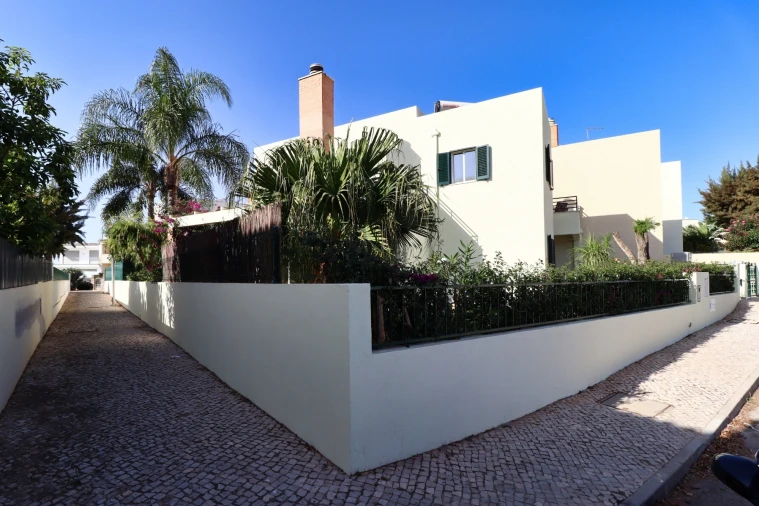 Moradia T3 para Venda em Alcantarilha e Pêra Foto 2