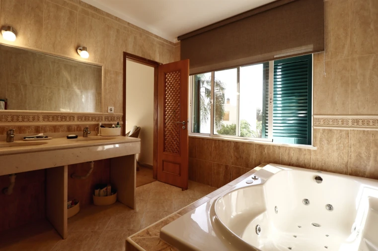 Moradia T3 para Venda em Alcantarilha e Pêra Foto 40