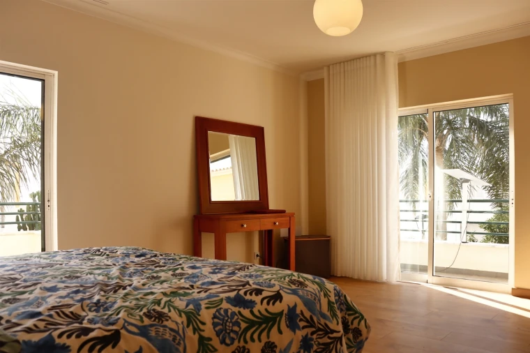 Moradia T3 para Venda em Alcantarilha e Pêra Foto 32