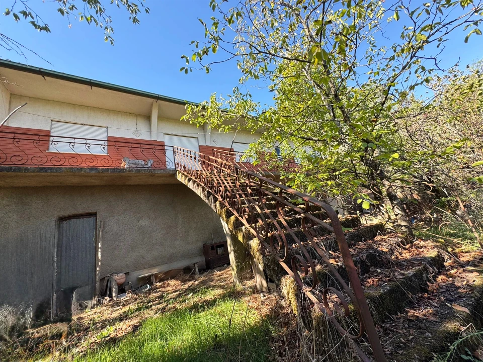 Quinta T3 para Venda em Castelões Foto 39