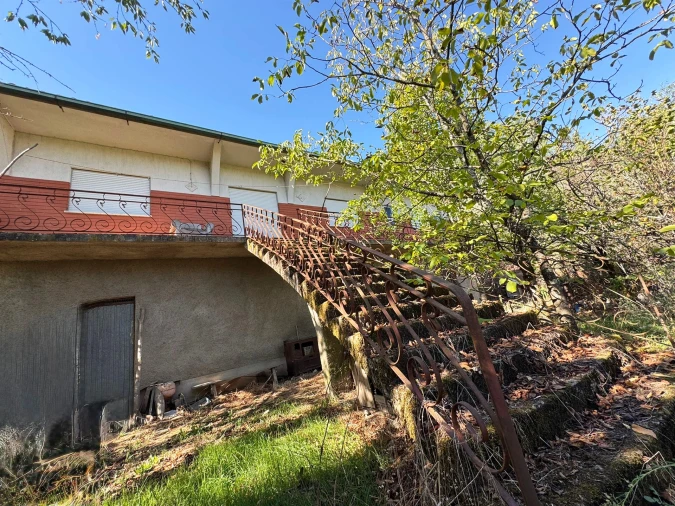 Quinta T3 para Venda em Castelões Foto 39