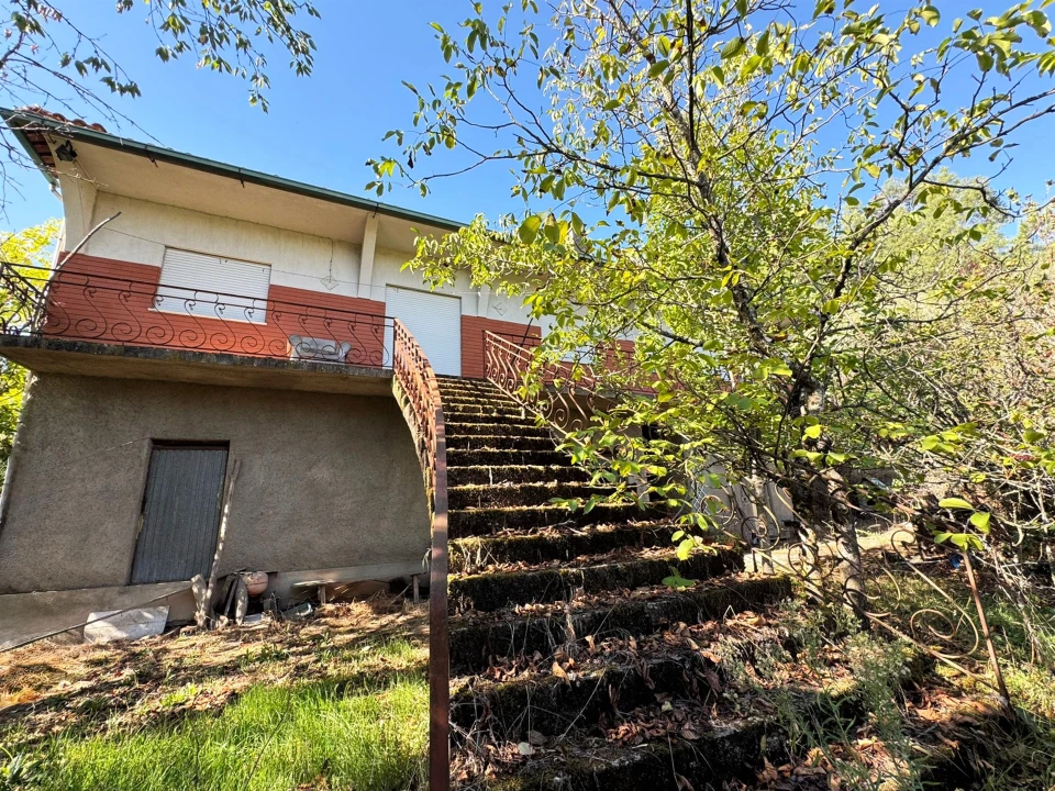 Quinta T3 para Venda em Castelões Foto 40