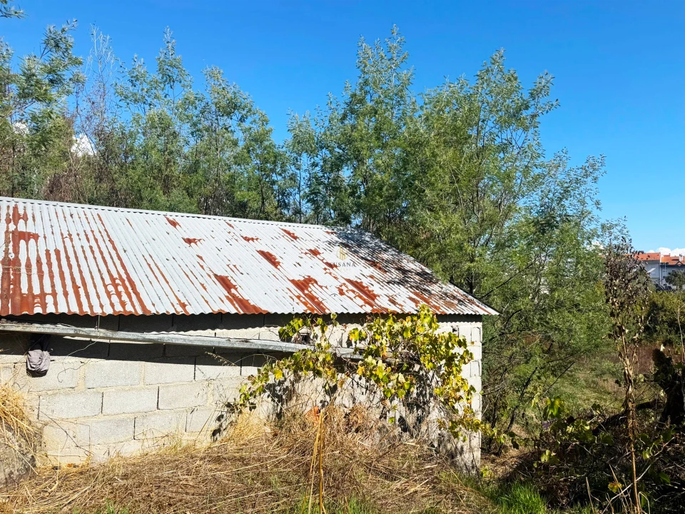 Quinta T3 para Venda em Castelões Foto 8