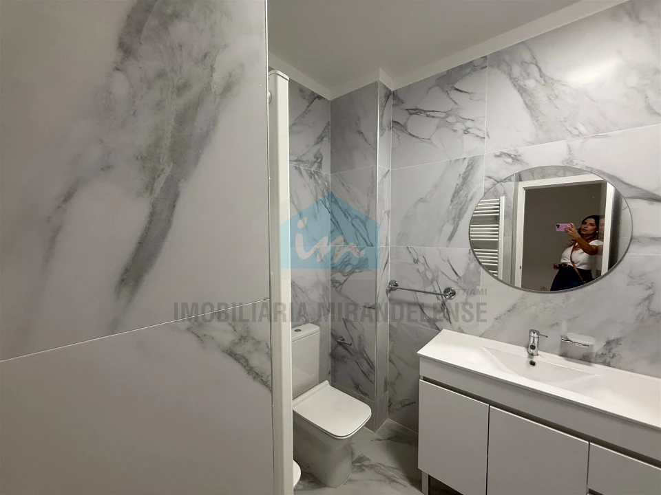 Apartamento T3 para Venda em Mirandela Foto 17