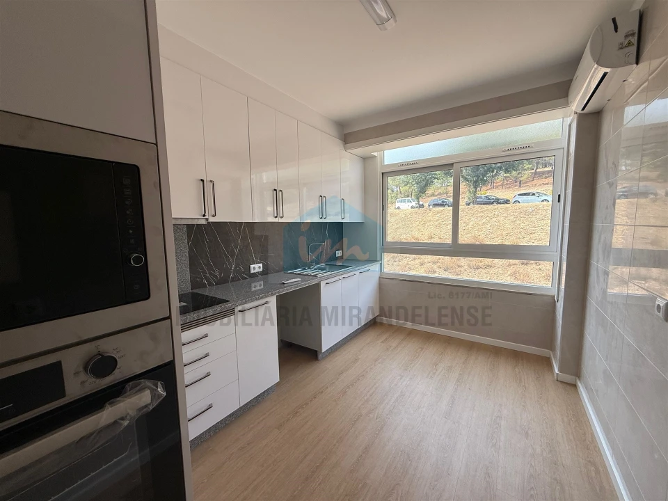 Apartamento T3 para Venda em Mirandela Foto 1