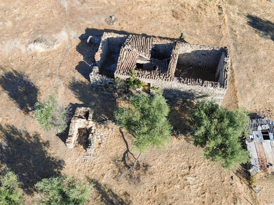 Quinta T0 para Venda em São Miguel de Acha Foto 30