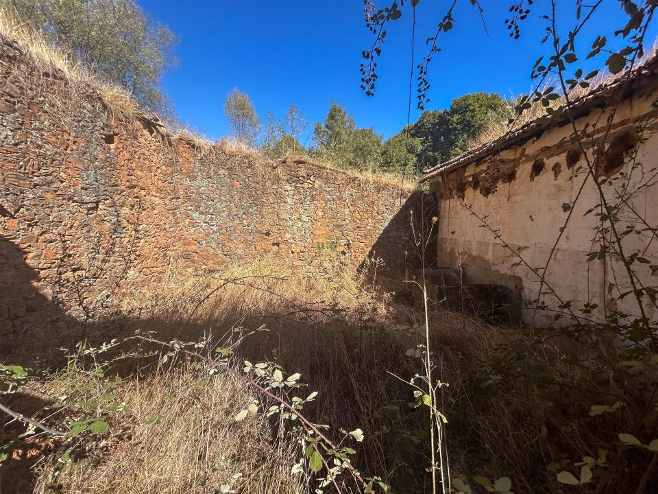 Quinta T0 para Venda em Capinha Foto 57