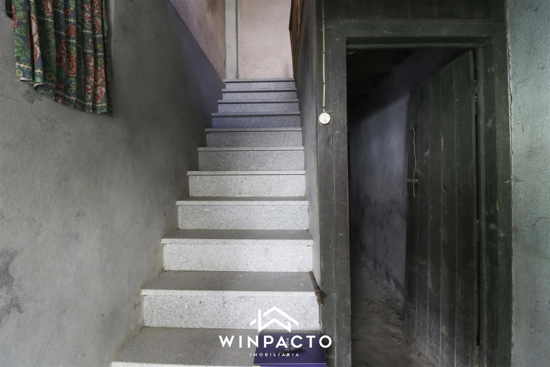 Moradia T2 para Venda em Santar e Moreira Foto 13