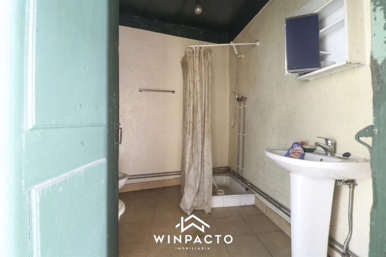 Moradia T2 para Venda em Santar e Moreira Foto 22