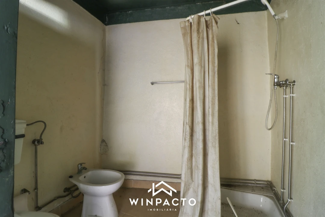 Moradia T2 para Venda em Santar e Moreira Foto 23