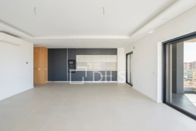 Apartamento T2 para Venda em Faro (Sé e São Pedro)