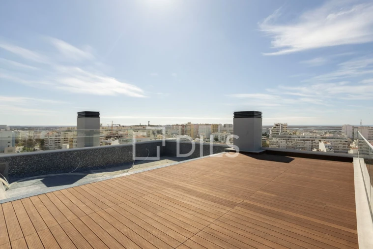 Apartamento T2 para Venda em Faro (Sé e São Pedro) Foto 31