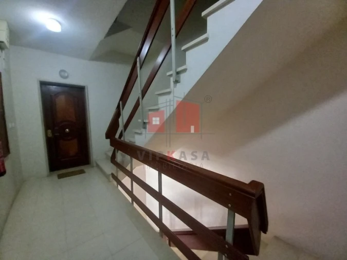 Apartamento T2 para Venda em Castanheira do Ribatejo e Cachoeiras Foto 5