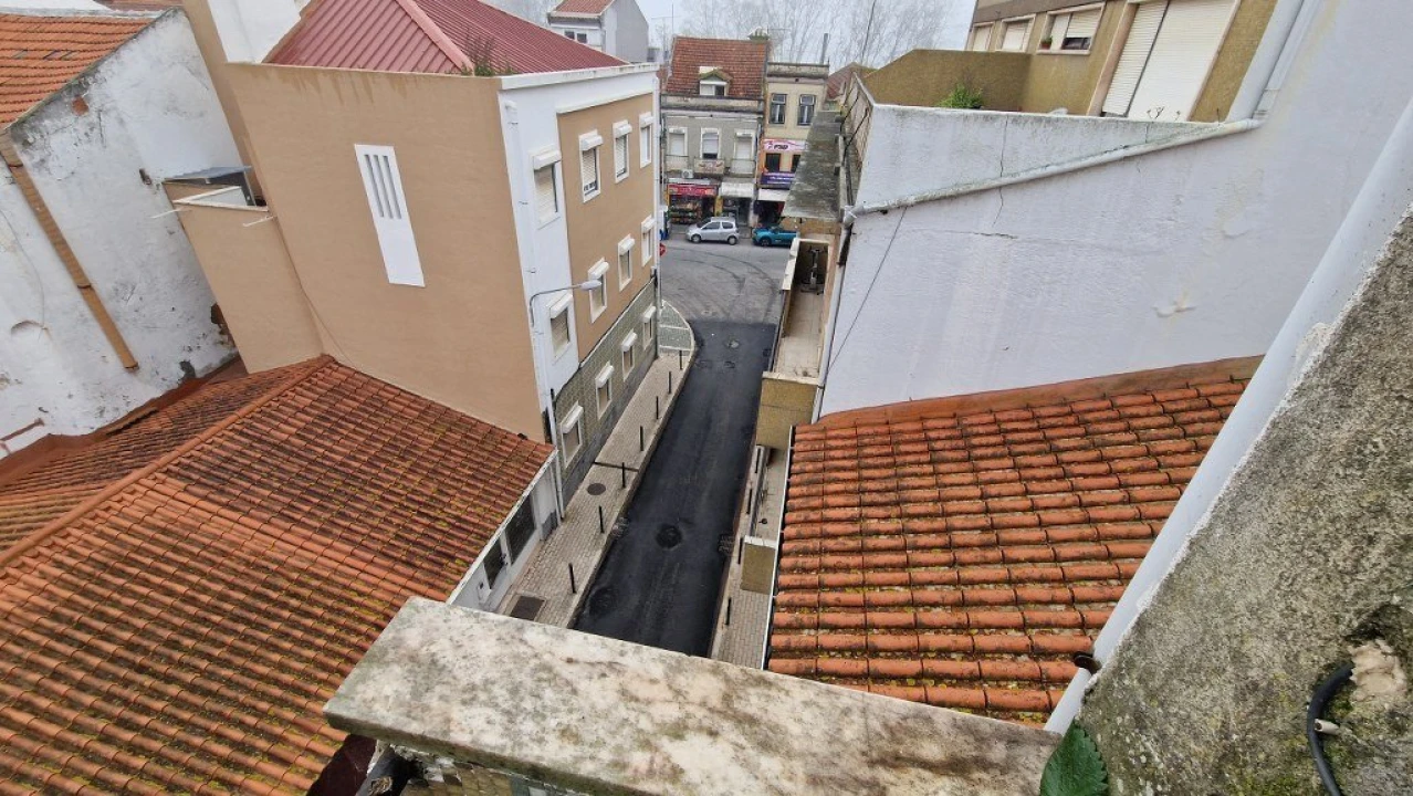 Apartamento T2 para Venda em Vila Franca de Xira Foto 3