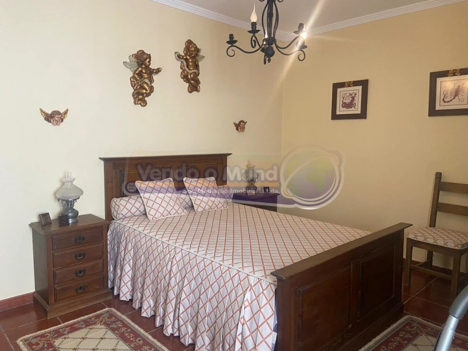 Moradia T4 para Venda em Santana do Mato Foto 14