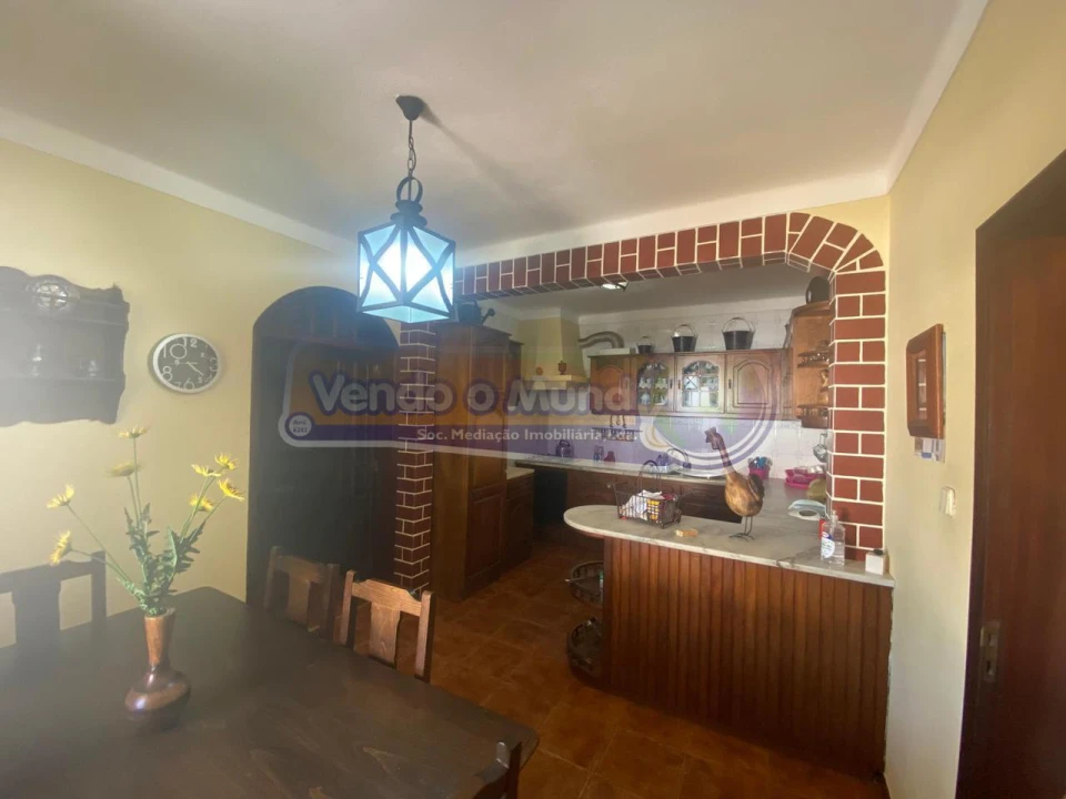 Moradia T4 para Venda em Santana do Mato Foto 4