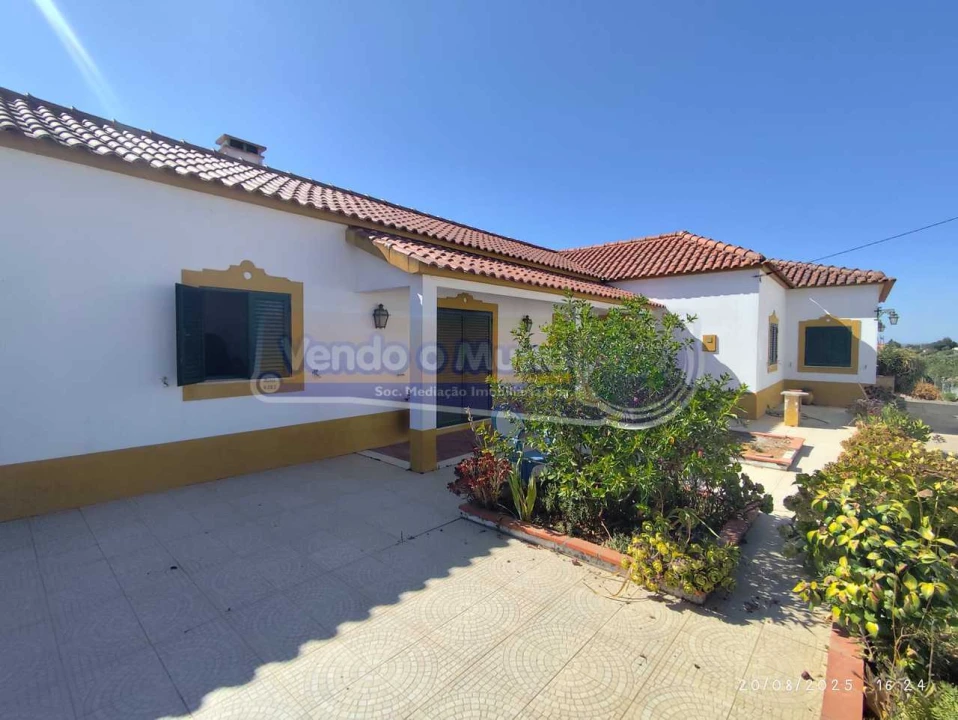 Moradia T4 para Venda em Santana do Mato Foto 3