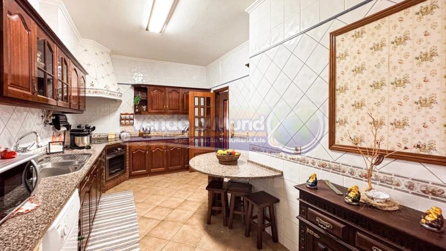 Moradia T4 para Venda em Samora Correia Foto 17