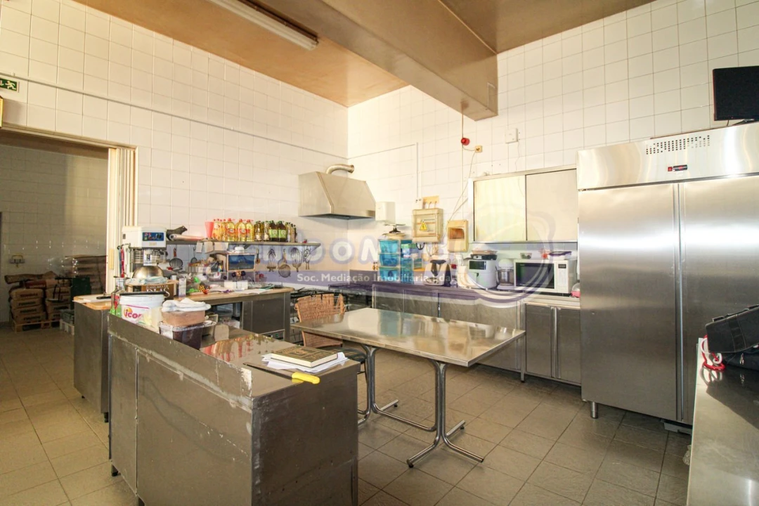 Loja para Venda em Biscainho Foto 16