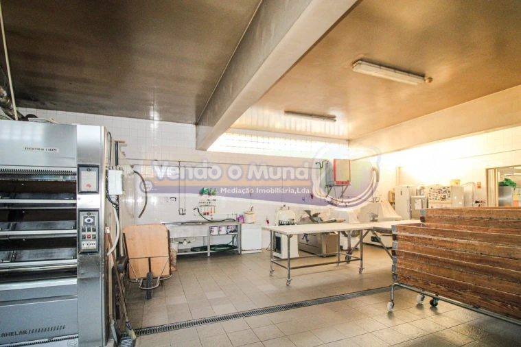 Loja para Venda em Biscainho Foto 9