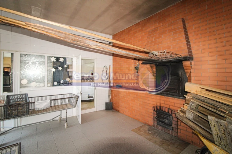 Loja para Venda em Biscainho Foto 7