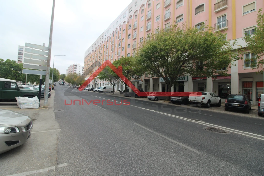 Loja para Venda em União das Freguesias de Setúbal Foto 2