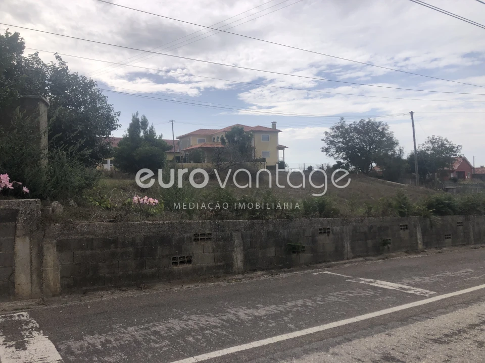 Terreno para Venda em Colmeias e Memória Foto 3