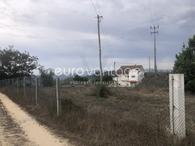 Terreno para Venda em Colmeias e Memória Foto 2