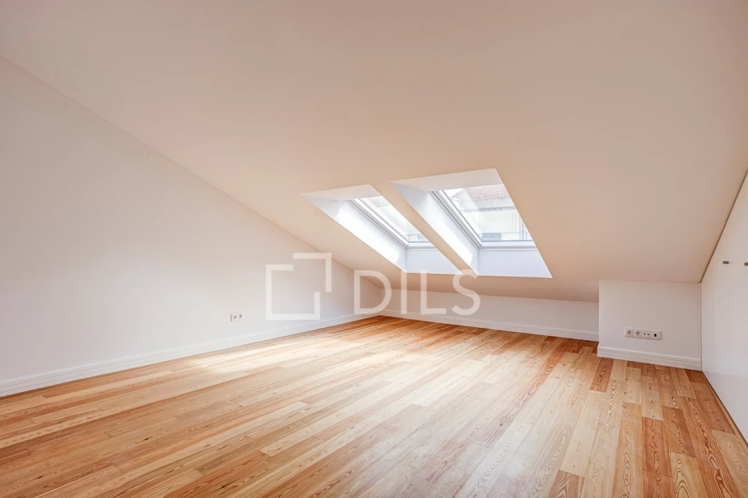 Apartamento T2 para Venda em Arroios Foto 17