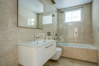 Apartamento T2 para Venda em Arroios