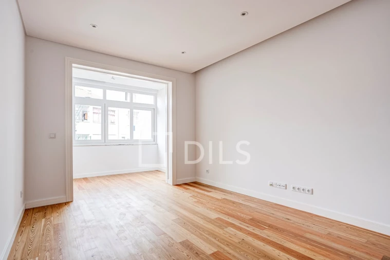 Apartamento T2 para Venda em Arroios Foto 5