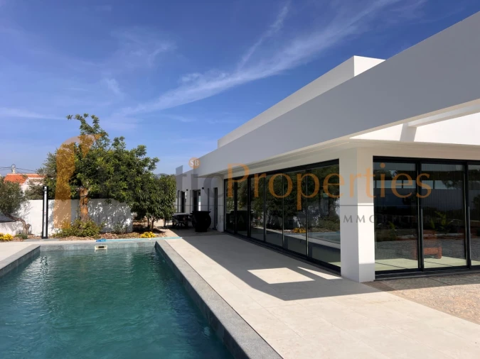 Moradia T4 para Venda em São Brás de Alportel Foto 19