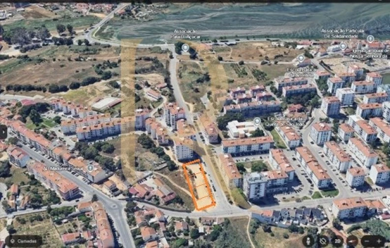 Terreno para Venda em Seixal, Arrentela e Aldeia de Paio Pires