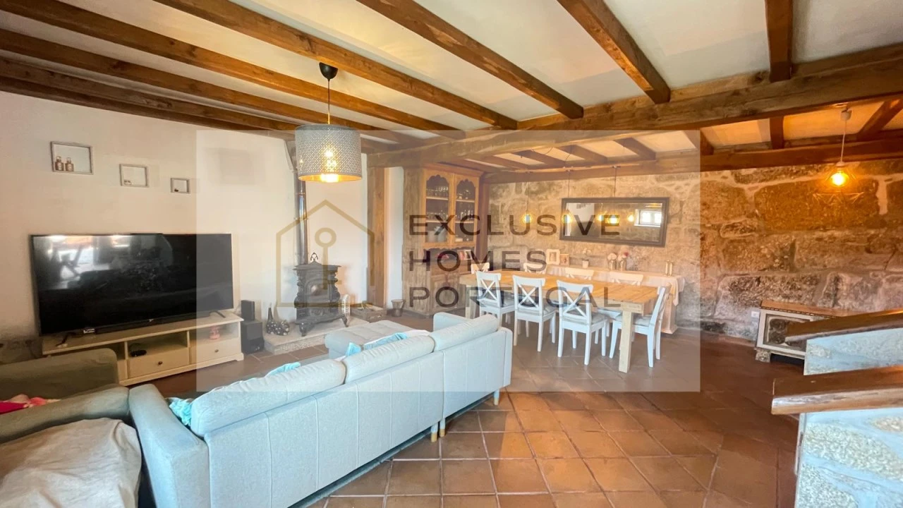 Moradia T3 para Venda em Crasto, Ruivos e Grovelas Foto 9