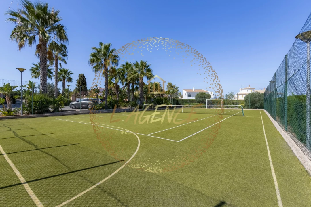 Moradia T2 para Venda em Lagos (São Sebastião e Santa Maria) Foto 40