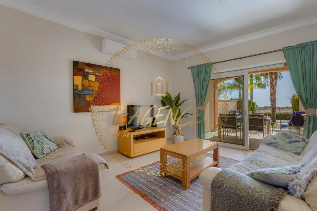 Moradia T2 para Venda em Lagos (São Sebastião e Santa Maria) Foto 4