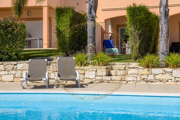 Moradia T2 para Venda em Lagos (São Sebastião e Santa Maria) Foto 29