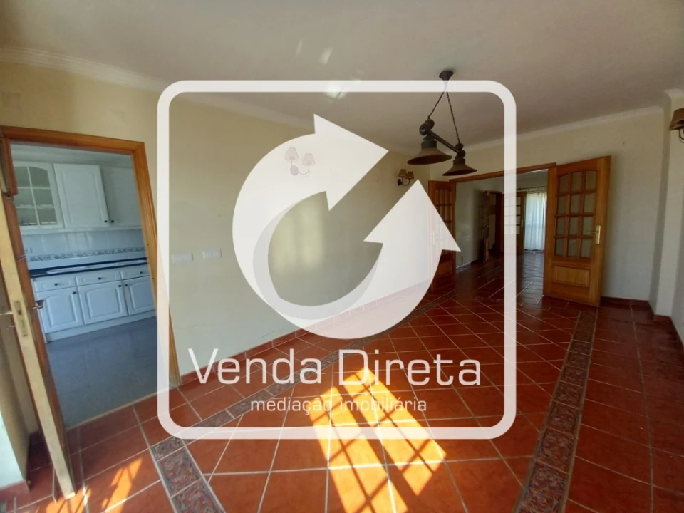 Moradia T3 para Venda em Santo Isidoro Foto 8