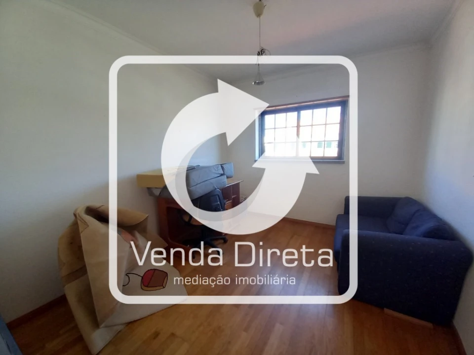 Moradia T3 para Venda em Santo Isidoro Foto 20