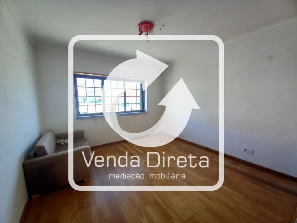 Moradia T3 para Venda em Santo Isidoro Foto 25