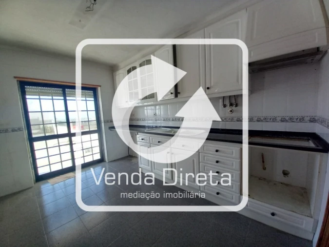 Moradia T3 para Venda em Santo Isidoro Foto 10