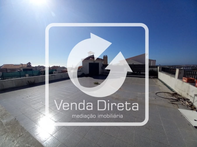 Moradia T3 para Venda em Santo Isidoro Foto 12