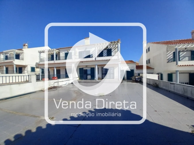 Moradia T3 para Venda em Santo Isidoro Foto 14