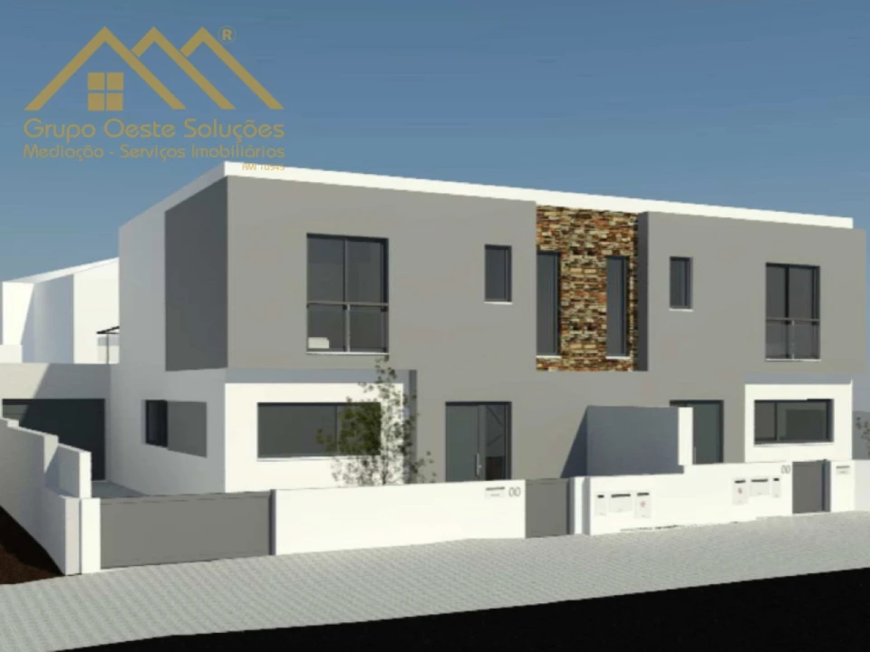 Moradia T4 para Venda em Atouguia da Baleia Foto 1