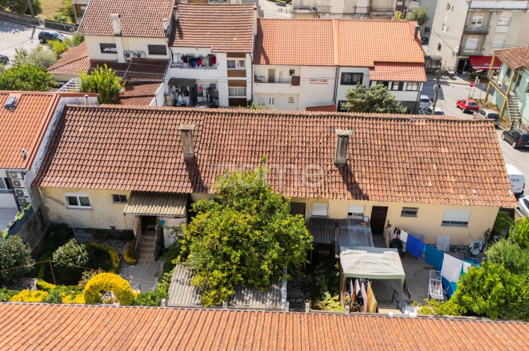 Moradia T7 para Venda em Real, Dume e Semelhe Foto 17