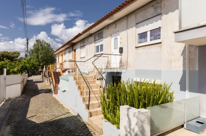 Moradia T7 para Venda em Real, Dume e Semelhe