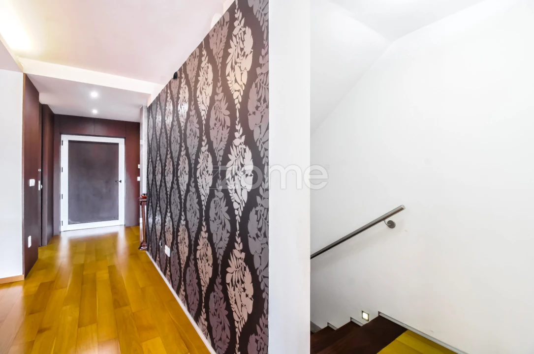 Moradia T3 para Venda em Esporões Foto 6