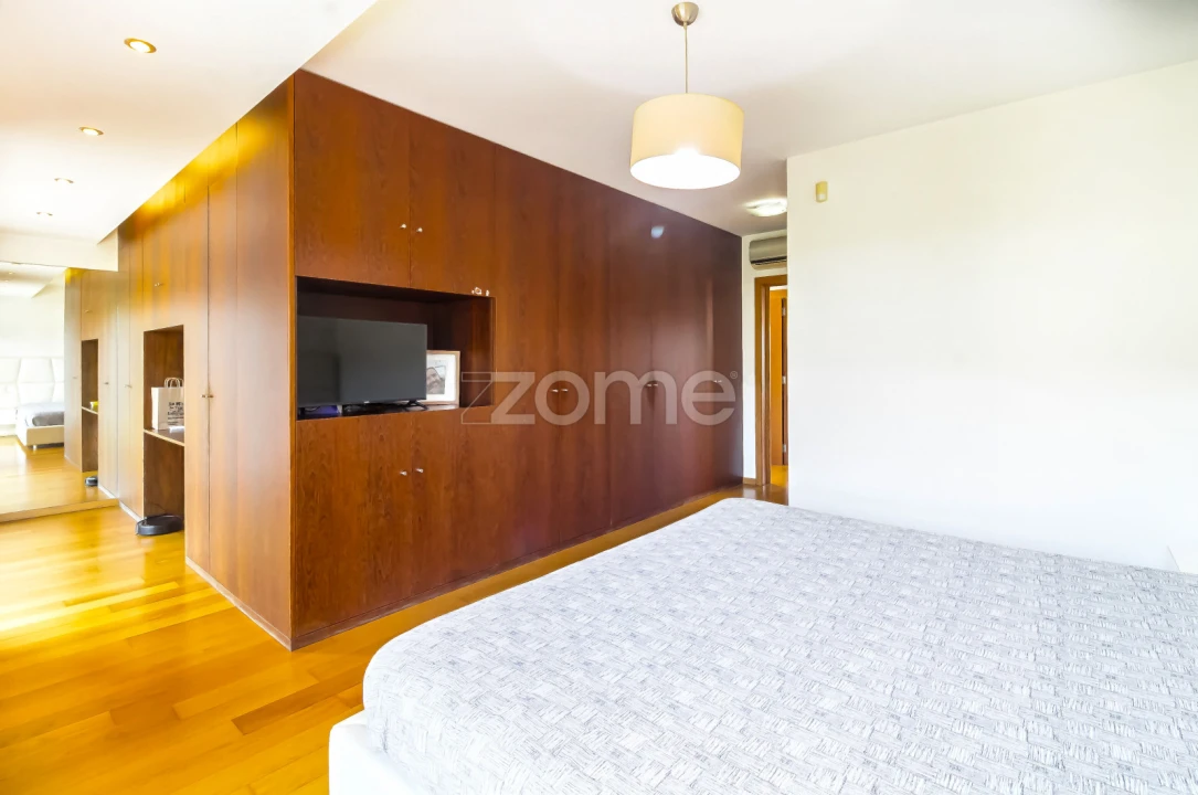 Moradia T3 para Venda em Esporões Foto 42
