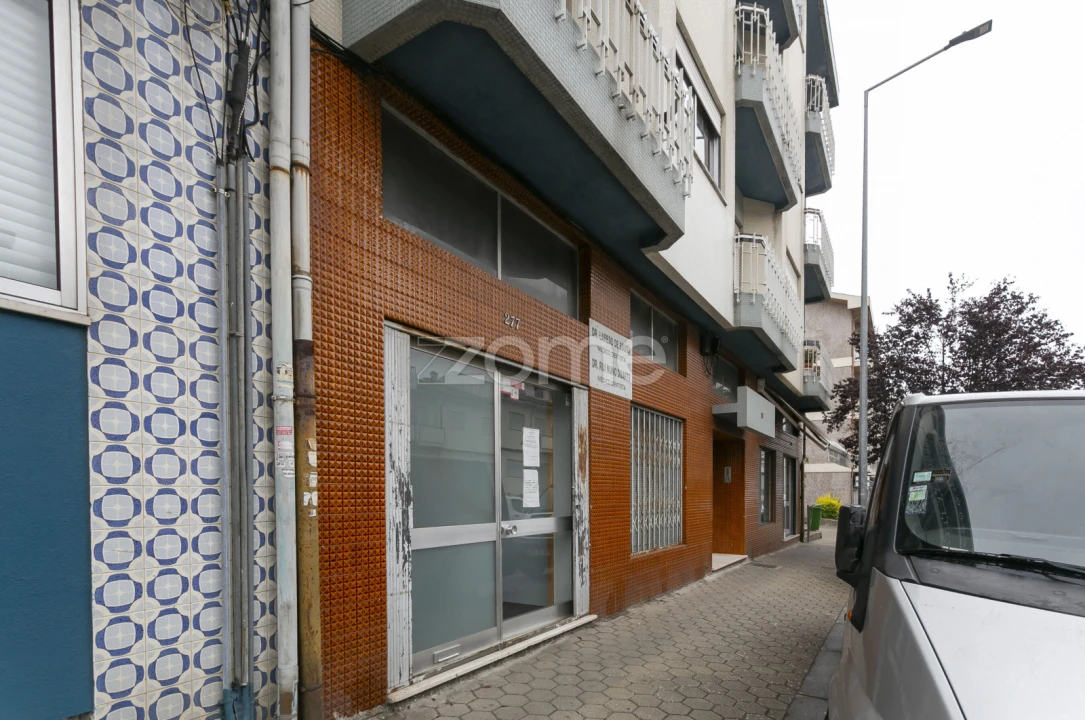 Negócio para Venda em Oliveira do Douro Foto 24